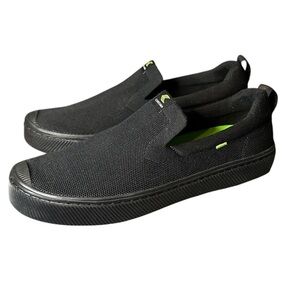 Cariuma IBI slip on black knit sneaker size Men’s 12 or Women’s 13.5